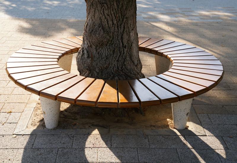 ETE Pictures ROUND BENCH 151 AA878FA5-1599-295D-59CF-D15116D2D222.jpg